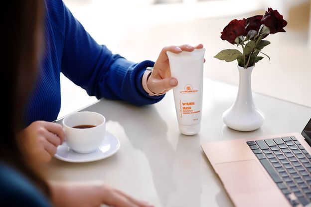 Як вибрати маску для обличчя для максимального ефекту - Vilna Beauty